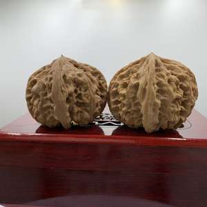 Noix de Vajra sauvage naturelle à quatre faces, objet de collection de <span class=keywords><strong>fitness</strong></span> portatif. - Product Image 2