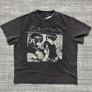 เสื้อยืดทรงบ็อกซี่สไตล์วินเทจสำหรับผู้ชาย ผ้าฝ้ายออร์แกนิค 100% แบบถัก สกรีนลาย พิมพ์โลโก้ตัวอักษรประดับเพชร - Product Image 1