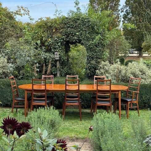 Ensemble de salle à manger d'extérieur en bois HUU HUYEN pour 6/8 personnes, table et chaises de patio, résistant aux intempéries, service OEM ODM - Product Image 1