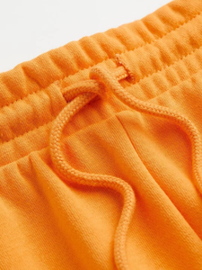 Shorts de sport décontractés en coton French Terry orange pour femmes, personnalisables avec logo, vente en gros, commande en gros - Product Image 5