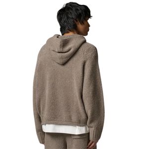 Sudadera con Capucha de Punto Bouclé en Color Marrón con Ajuste Cómodo y Estilo Relajado, Perfecta para Uso Casual y Comodidad - Product Image 5