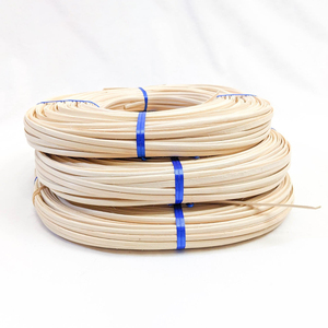 Rollos de material de mimbre para tejido, suministro de fábrica, núcleo de caña de alta calidad, venta al por mayor al precio más bajo - Product Image 1