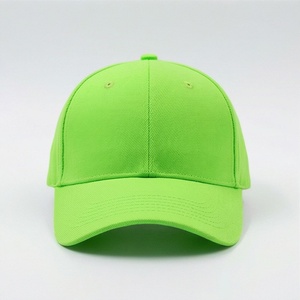 Casquette de baseball verte à 6 panneaux unisexe ajustée couleur unie décontractée en sergé 100 % polyester pour toutes les saisons - Product Image 1
