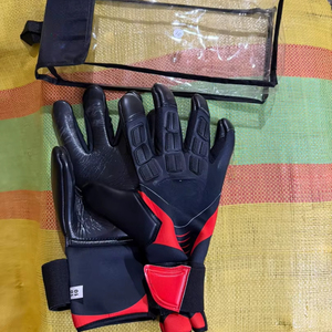 Guantes de Portero de Fútbol de Látex Alemán, Protección UV, Hechos a Medida, Servicio OEM, Precio Bajo, Alta Calidad, Gran Venta 2026 - Product Image 1
