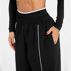 Pantalones Deportivos Anchos de Felpa de Algodón con Ribete, Diseño Personalizado OEM, Color Negro, para Mujer - Product Image 5