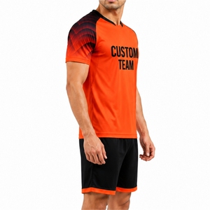 Conjunto Deportivo Personalizado Unisex de Camiseta y Pantalones Cortos, Elegante, Transpirable, Cómodo, Conjunto de Camiseta de Entrenamiento Premium, Ropa Deportiva Moderna - Product Image 3