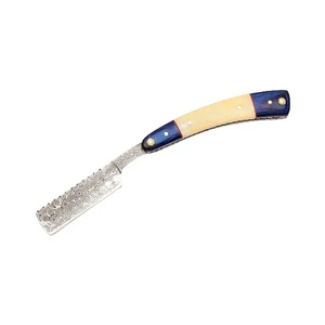 Rasoir droit traditionnel en acier Damas fait main Jexmoo pour barbiers avec étui en cuir, cadeau pour témoin de mariage - Product Image 2