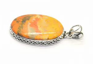 Susurros de Deseo: Colgante de Plata de Ley con Abeja y Jaspe para Mujer, Engaste de Bisel, Solitario Clásico, Uso Diario Unisex - Product Image 2