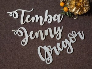 Etiqueta de Madera Personalizada con Nombre, Corte Láser, Decoración Navideña, Estilo Rústico, para Exhibición en Mesa Festiva - Product Image 6