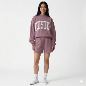 Conjunto de Top de Cuello Alto y Pantalones Cortos para Mujer, Diseñado con una Vibe Moderna y Sencilla, Creando un Estilo de Atuendo Limpio y Fresco - Product Image 1