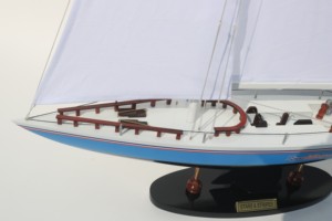 เรือใบไม้ทำมือลายดาวและแถบสีสไตล์อเมริกัน สำหรับตกแต่งบ้านสไตล์ทะเล - Product Image 3