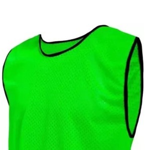 Maillots d'entraînement en mesh respirant, légers, à séchage rapide, de haute qualité, personnalisables pour équipes sportives - Product Image 5