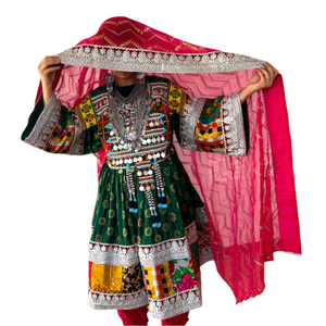 Robes pour femmes afghanes Kuchi de haute qualité, vente en gros, robe traditionnelle afghane avec travail manuel et patchwork, robes Kuchi afghanes - Product Image 3