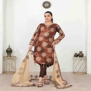 Lujo Tawakkal Volumen CIANA Señoras Shalwar Kameez Trajes Ropa formal pakistaní e india en tela de césped de seda para bodas - Product Image 3