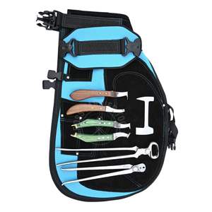 Kit complet de soin des sabots avec tablier de sécurité, pince à sabots, pince à dégrossir, extracteur, ensemble de 4 couteaux à sabots à boucle, manche en bois, extrémité en laiton - Product Image 1