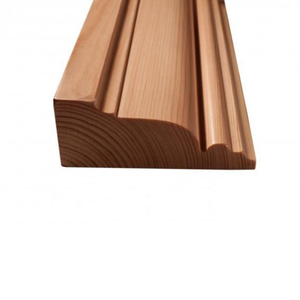 Moulures décoratives en bois sur mesure pour plinthes et corniches, idéales pour la décoration murale et de plafond des intérieurs contemporains - Product Image 1