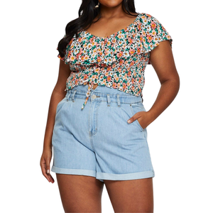 กางเกงยีนส์ขาสั้นผู้หญิงไซส์ใหญ่ ใส่สบาย ขายส่ง ผ้าคุณภาพดี ปรับแต่งได้ มีตัวอย่างฟรี - Product Image 1