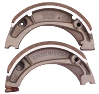 Plaquettes de frein arrière Vasus de haute qualité neuves pour Hero Splendor Plus |   Tambour de 110 mm |   Métal durable et résistant |   Motocyclette avec garantie de 3000 km