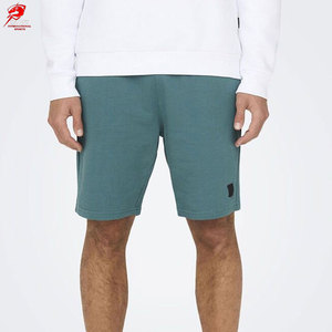 Shorts décontractés pour hommes, nouveau design, fabriqués avec un tissu léger et doux, conçus pour des mouvements confortables par temps chaud. - Product Image 4