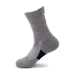 Wholesale High Quality Custom Fuzzy Plush Crew <b>Socks</b> Men's Spring Spandex/Nylon/Cotton Standard Anti-Foul Daily Life Unisex - Product Image 4