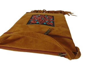 Bolso bandolera de cuero bordado estilo bohemio para mujer, bolso moderno para móvil con bordado hecho a mano para un estilo universitario. - Product Image 2