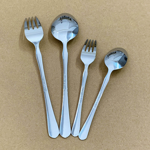 Juego de cubiertos de acero inoxidable ecológico plateado con mango retro martillado, cuchillo, tenedor y cuchara para bodas y fiestas, efecto espejo - Product Image 5