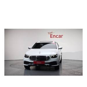 Mercedes-Benz Clase E E350 4MATIC Exclusive, Modelo Diciembre 2023, 44,846 km, Caja de Cambios Automática, Asientos de Cuero, Cámara Trasera, Volante a la Izquierda - Product Image 3