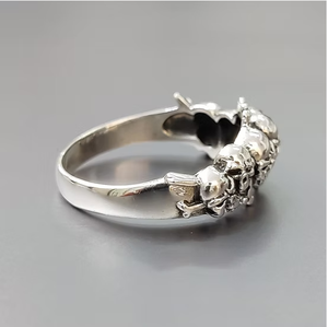 Anillo de Calaveras Múltiples de Plata de Ley 925 Sólida, con Siete Cabezas de Esqueleto Talladas en Fila, Banda Gótica Oxidada, Joyería - Product Image 3