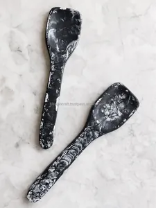 Ensemble de saladiers modernes en résine style occidental peu profond, motif tourbillon, lavable au lave-vaisselle, vaisselle multicolore pour dîners en famille et usage domestique - Product Image 3