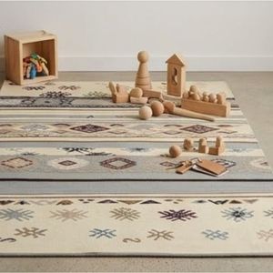Tapis rectangulaire à motif géométrique gris et blanc, tissage plat, kilim, avec dos antidérapant en caoutchouc, idéal pour salon et usage intérieur – Meilleur prix - Product Image 4