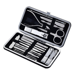 Kit de coupe-ongles professionnel en acier inoxydable personnalisé, durable et multifonctionnel (3-en-1, 10-en-1) pour manucure et pédicure - Product Image 5