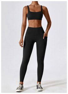 Ensemble de sport et yoga à séchage rapide, respirant, avec soutien-gorge de compression et legging à poches - Product Image 3