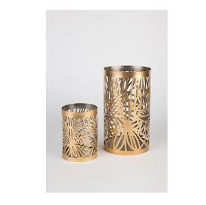 Photophore en métal artisanal inspiré du patrimoine, offrant une beauté intemporelle et une lumière apaisante - Product Image 1