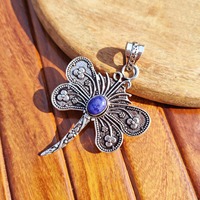 Pendentif unisexe en laiton plaqué or/argent avec motif papillon et lapis-lazuli, protection de l'aura, pour bijoux de mode
