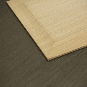 Porte intérieure moderne en MDF avec placage hickory, écologique, durable, surface lisse, fabriquée au Vietnam - Product Image 1
