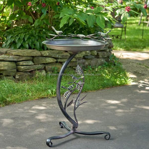 Baño para pájaros de metal de primera calidad, decorativo para jardín exterior, con pedestal, duradero, resistente al óxido, diseño elegante, para paisajismo de patio trasero - Product Image 3