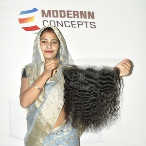 Cheveux humains indiens Remy 100 % non traités en gros, 136 HD pour blond naturel bouclé, ondulations profondes lâches, 100 g - Product Image 5