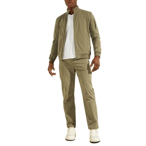 Chándal deportivo de invierno estilo Punk de algodón de alta calidad para hombre, sudadera gruesa personalizada con capucha, conjunto de joggers, accesorios de ropa al por mayor - Product Image 3