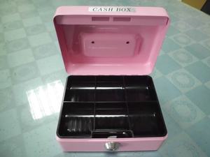 Petites tirelires en métal avec serrure à clé pour un stockage sécurisé - Product Image 2