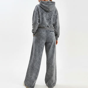 Conjunto Deportivo al por Mayor para Mujer, Sudadera Corta con Efecto Desgastado y Pantalones Anchos de Algodón Grueso, Conjunto de Dos Piezas - Product Image 4