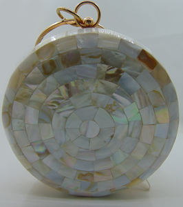 Pochette de soirée ovale élégante en nacre, nouveau style, personnalisable, très tendance pour femme - Product Image 1