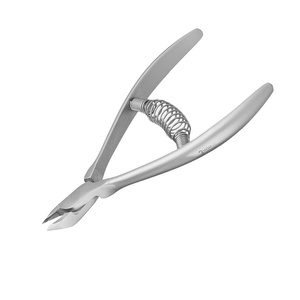 Coupe-cuticules en acier inoxydable de qualité chirurgicale SMART 30, pointe acérée de 3 mm, pour ongles et cuticules. - Product Image 4