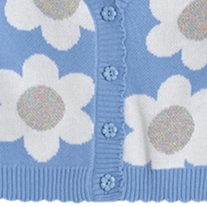 Cardigan en tricot bleu ciel pour bébé avec motif floral blanc, en coton doux, boutonné devant, pour nouveau-né, nourrisson et tout-petit - Product Image 6