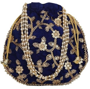 Mini sac à main de mariée Potli avec broderie de pierres fantaisie, élégant sac à main Batwa avec fermeture à cordon, sacs Potli - Product Image 4