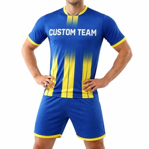 Uniforme de Fútbol Clásico para Hombre, Diseño Moderno, Transpirable, Cómodo, de Secado Rápido, 100% Poliéster, Personalizable - Product Image 2
