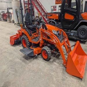 Achetez un mini tracteur diesel Kubota BX2680 haute performance 4x4 avec pompe et boîte de vitesses Massey durables, en stock, livraison rapide - Product Image 3