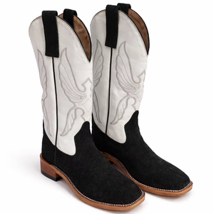 Bota vaquera premium de gamuza con caña de cuero bordada, suela resistente y diseño clásico de vaquero - Product Image 5