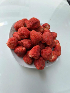 <b>Red</b> Slice Freeze Dried Strawberry Fruit <b>Material</b> From Vietnam For Cooking Ingredient Snack Use Dessert Making Bulk - Product Image 6