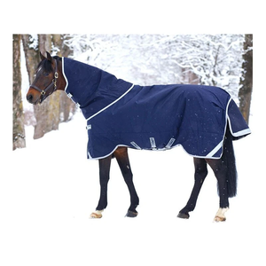 Nouvelle couverture de cheval 100% imperméable en polaire pour l'hiver, avec logo personnalisé, pour le dressage et les concours, en nylon, toutes saisons - Product Image 4