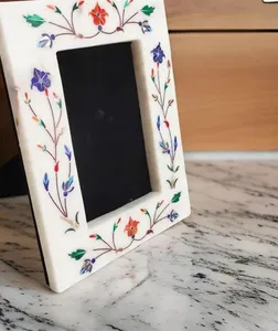 Handcrafted <b>White</b> Marble Photo <b>Frame</b> Delicate Floral Inlay Lightweight Stone Era Fashionable for Tabletop Home/Office/Hotel - Product Image 3